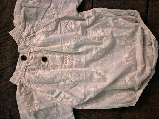 Body Bordado con Diseño Floral – Eloísa
